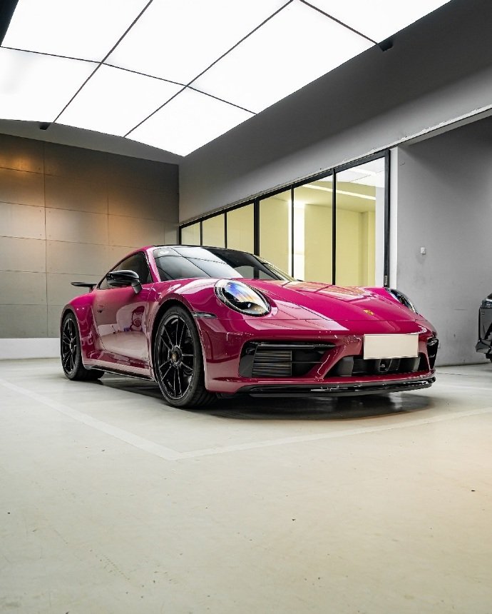 保时捷911 Carrera GTS全新配色亮相