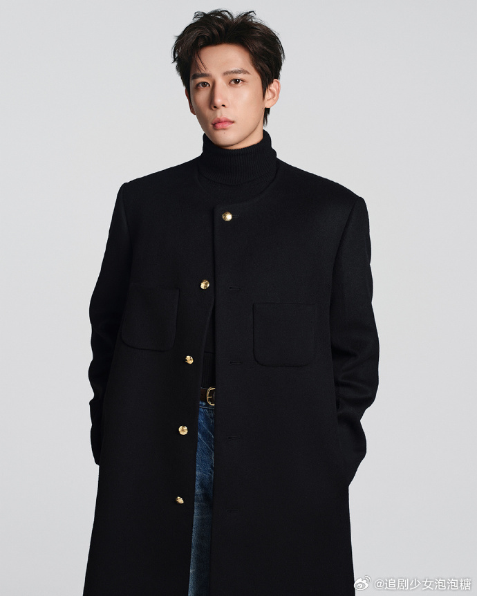 王安宇成CELINE首位国内男大使，官宣顶奢合作