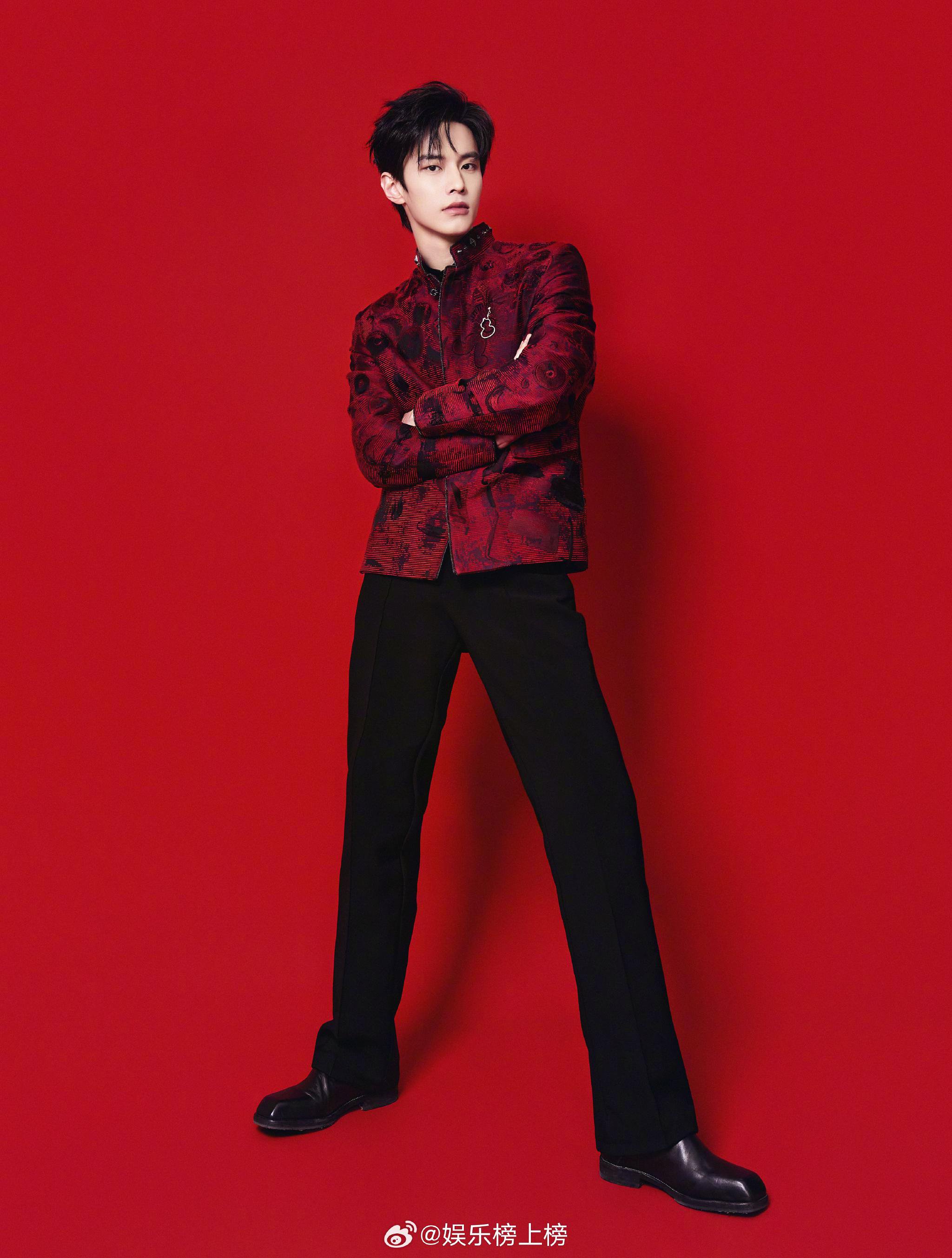 何与亮相总台欢欢喜喜过大年晚会