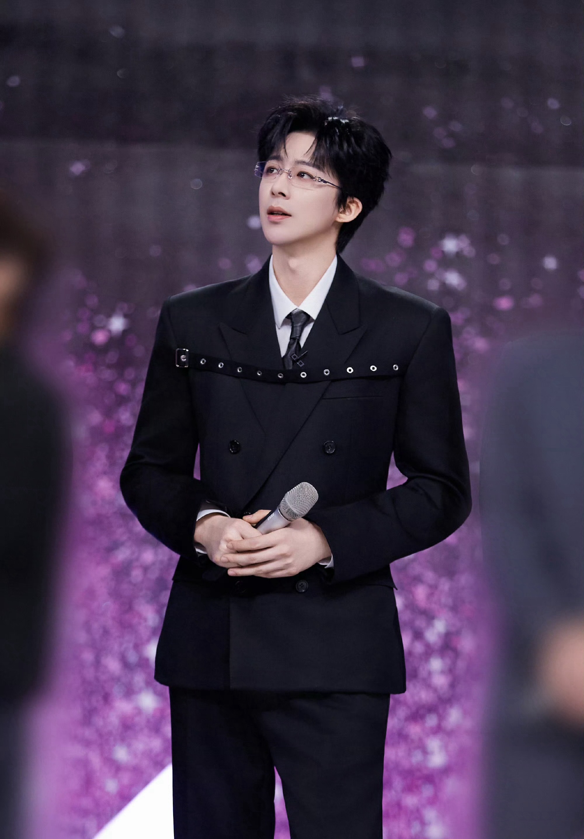 刘宇宁好六节目操心热巴答题兼顾陈飞宇剧宣