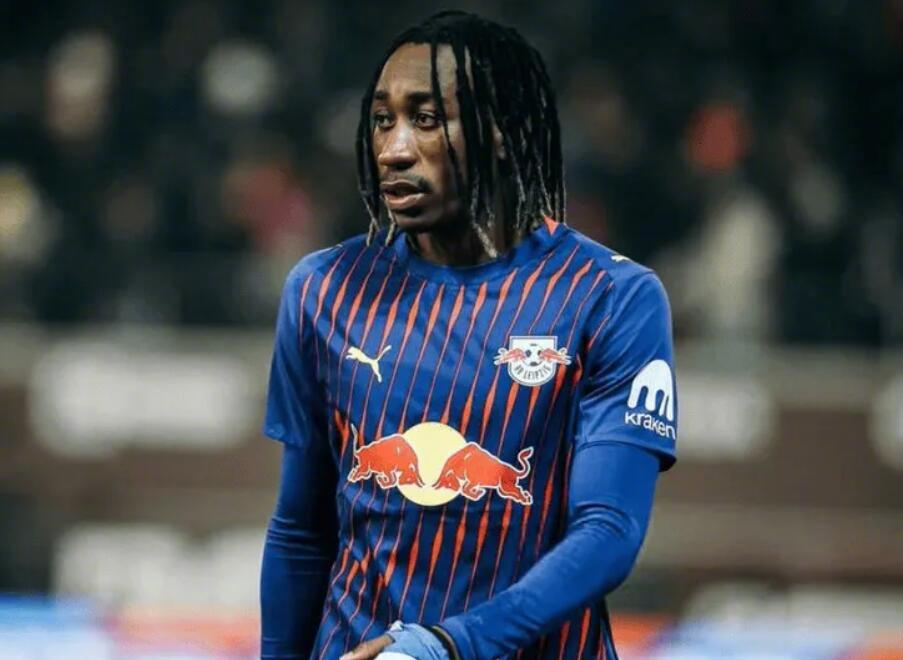 罗马诺曝拜仁曼联热刺争抢莱比锡边锋迪奥曼德