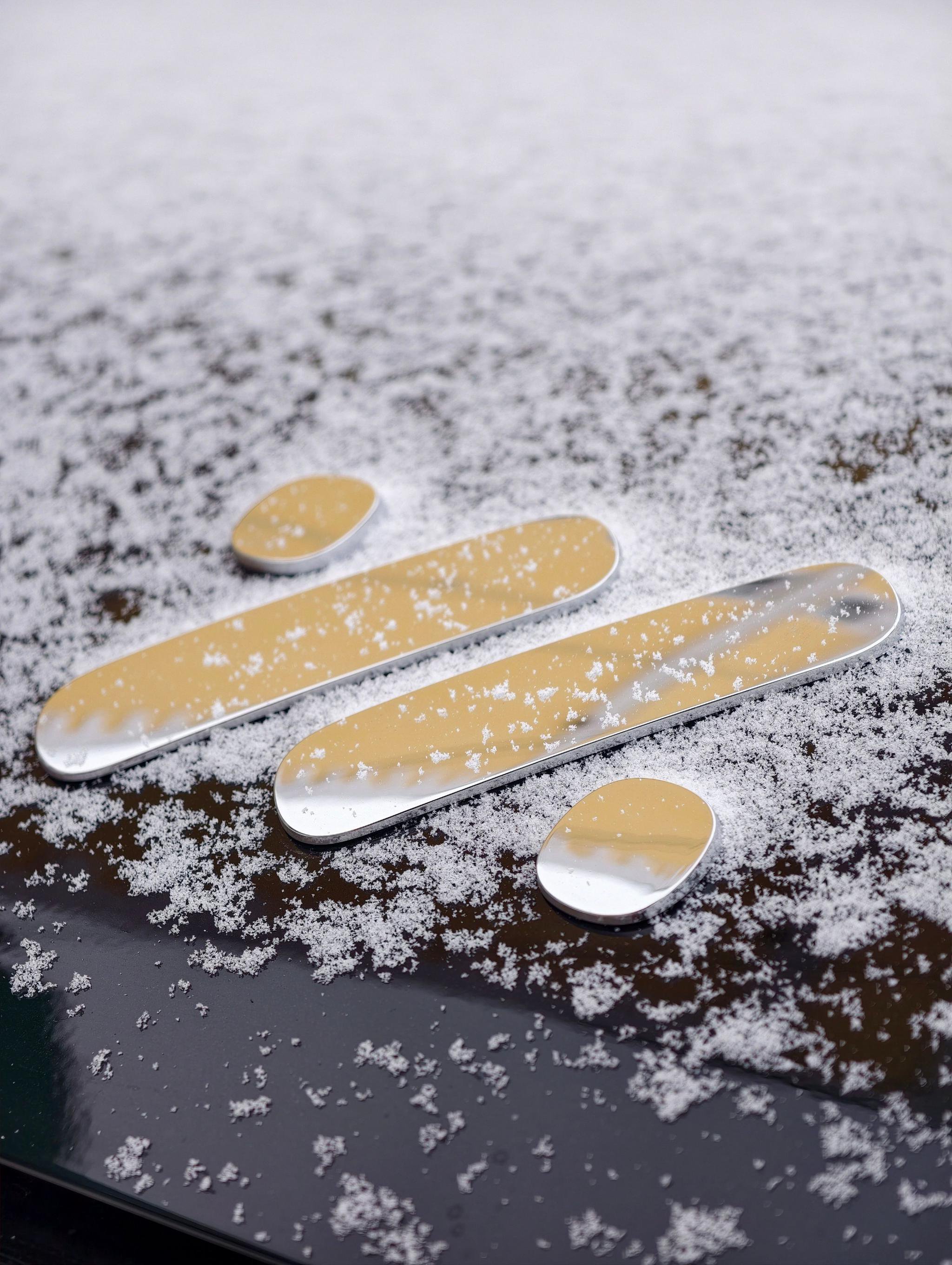 智己LS9雪中亮相