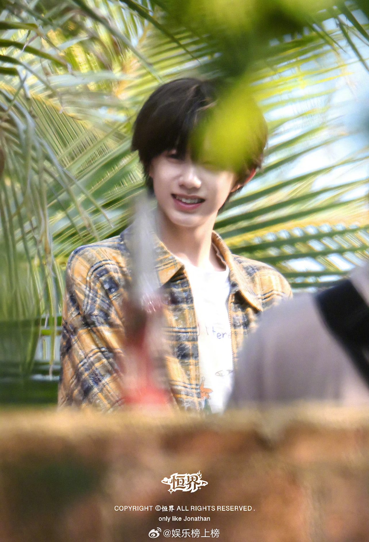 陈奕恒少年感与优越身材反差吸睛，新剧《我们的少年时代2》路透引期待