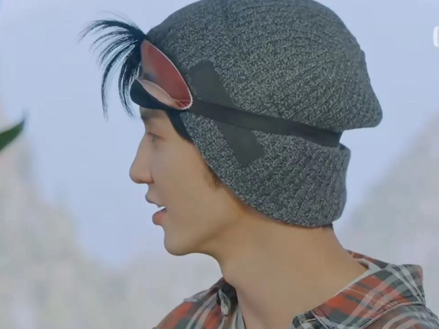 陈哲远发型引热议