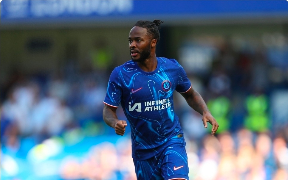 斯特林自由转会费耶诺德签约至赛季末