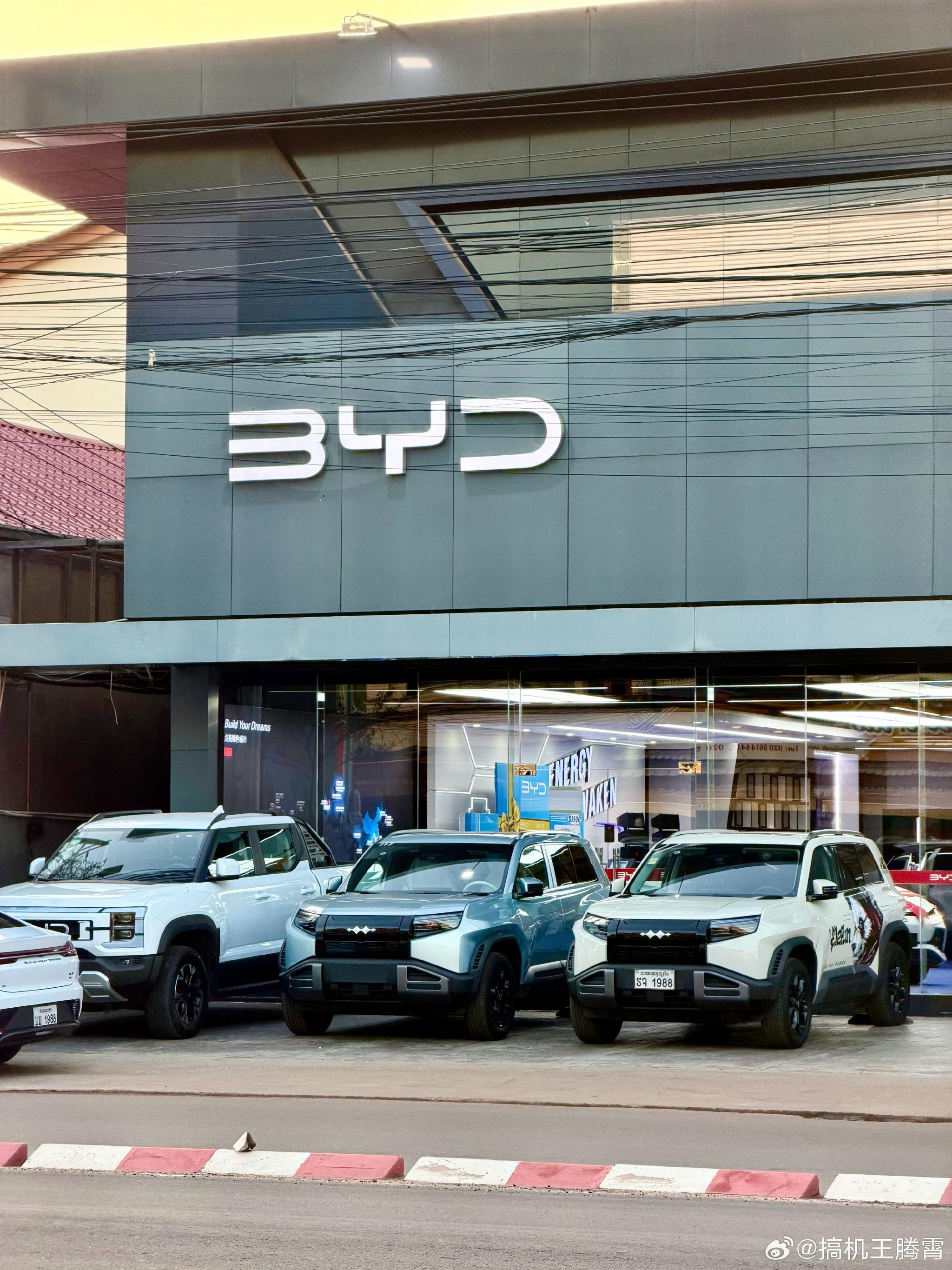 国产车占领老挝市场，比亚迪、深蓝等品牌满街跑