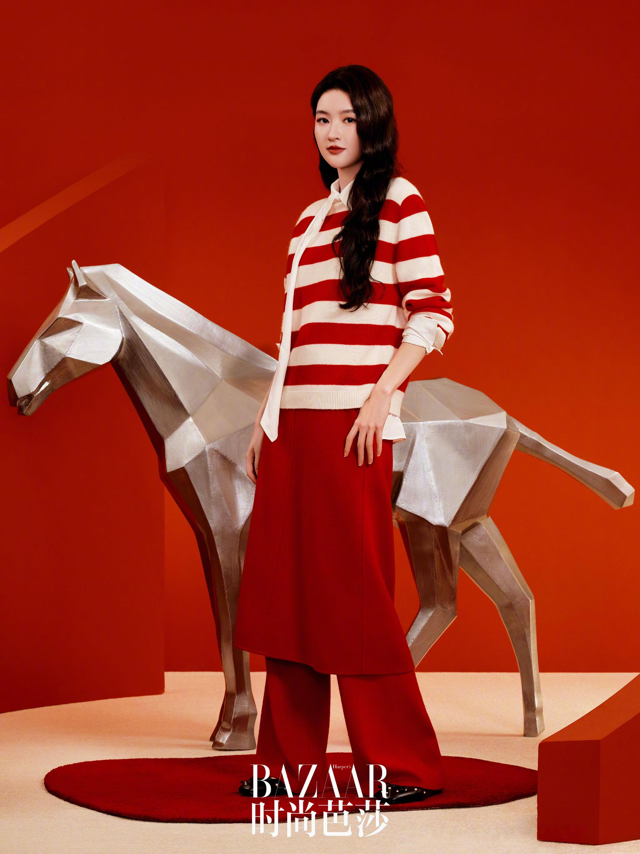 惠英红李旻果王玉雯演绎朗姿2026新年系列