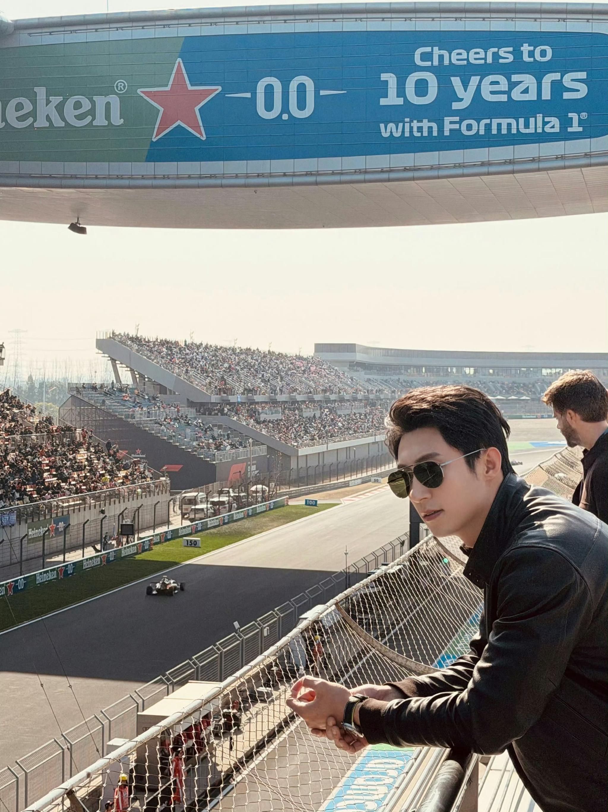 黄景瑜许魏洲发文回忆过往岁月