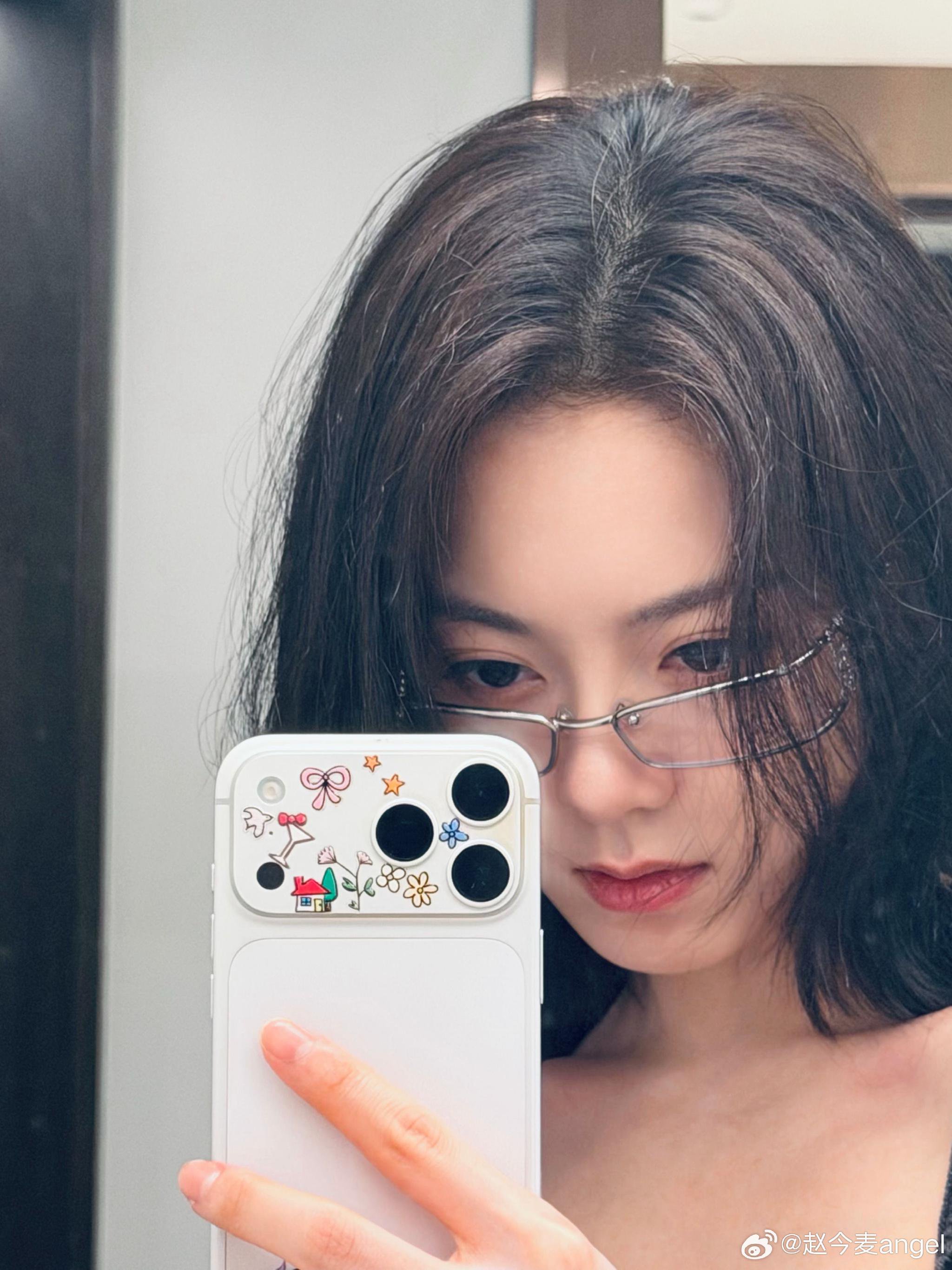 赵今麦橘子早安趴妹妹变姐姐