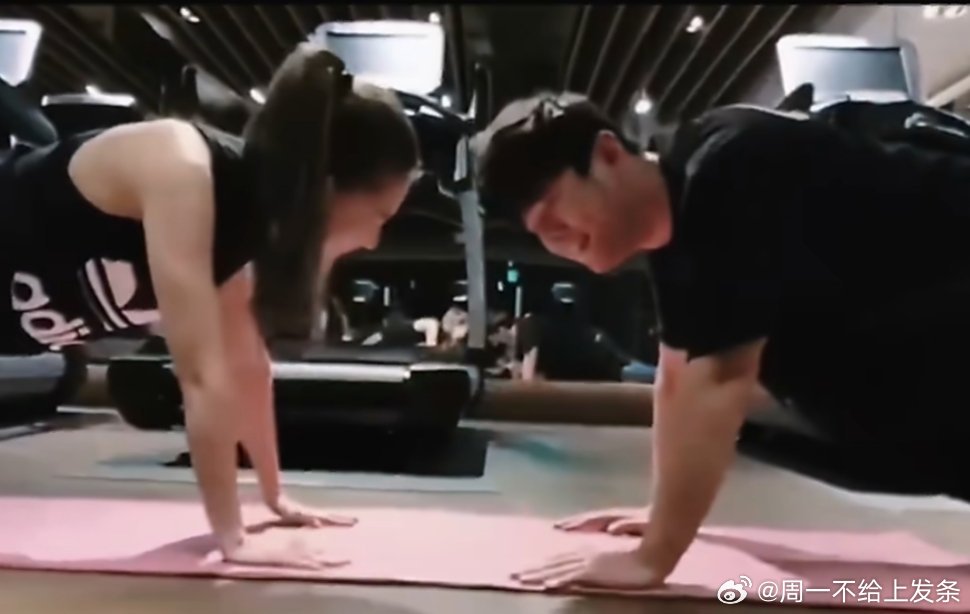 周杰伦新歌公开求婚画面，告白昆凌