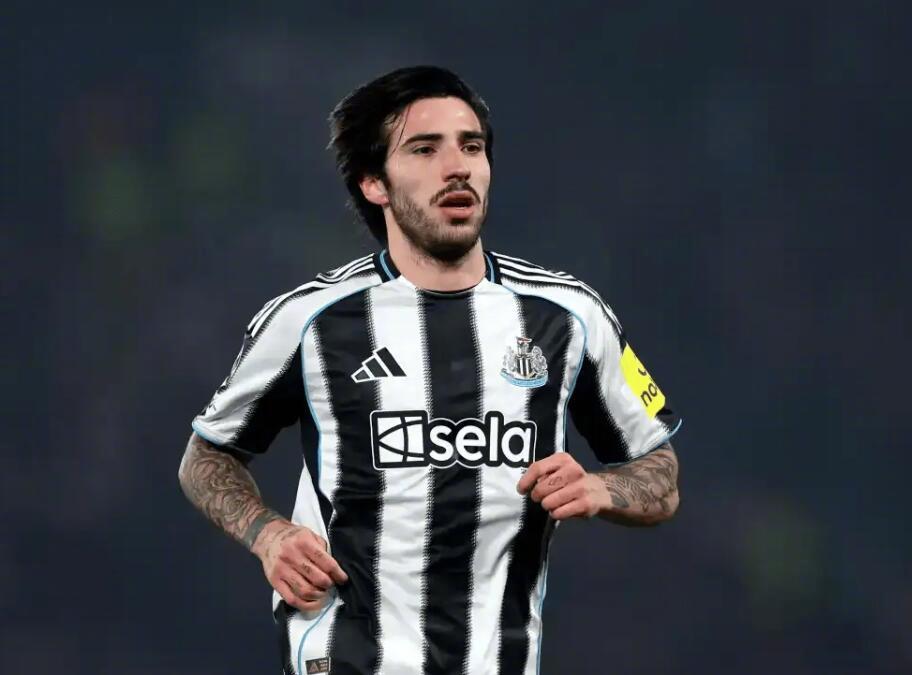 皇马夏窗头号目标锁定曼城中场罗德里