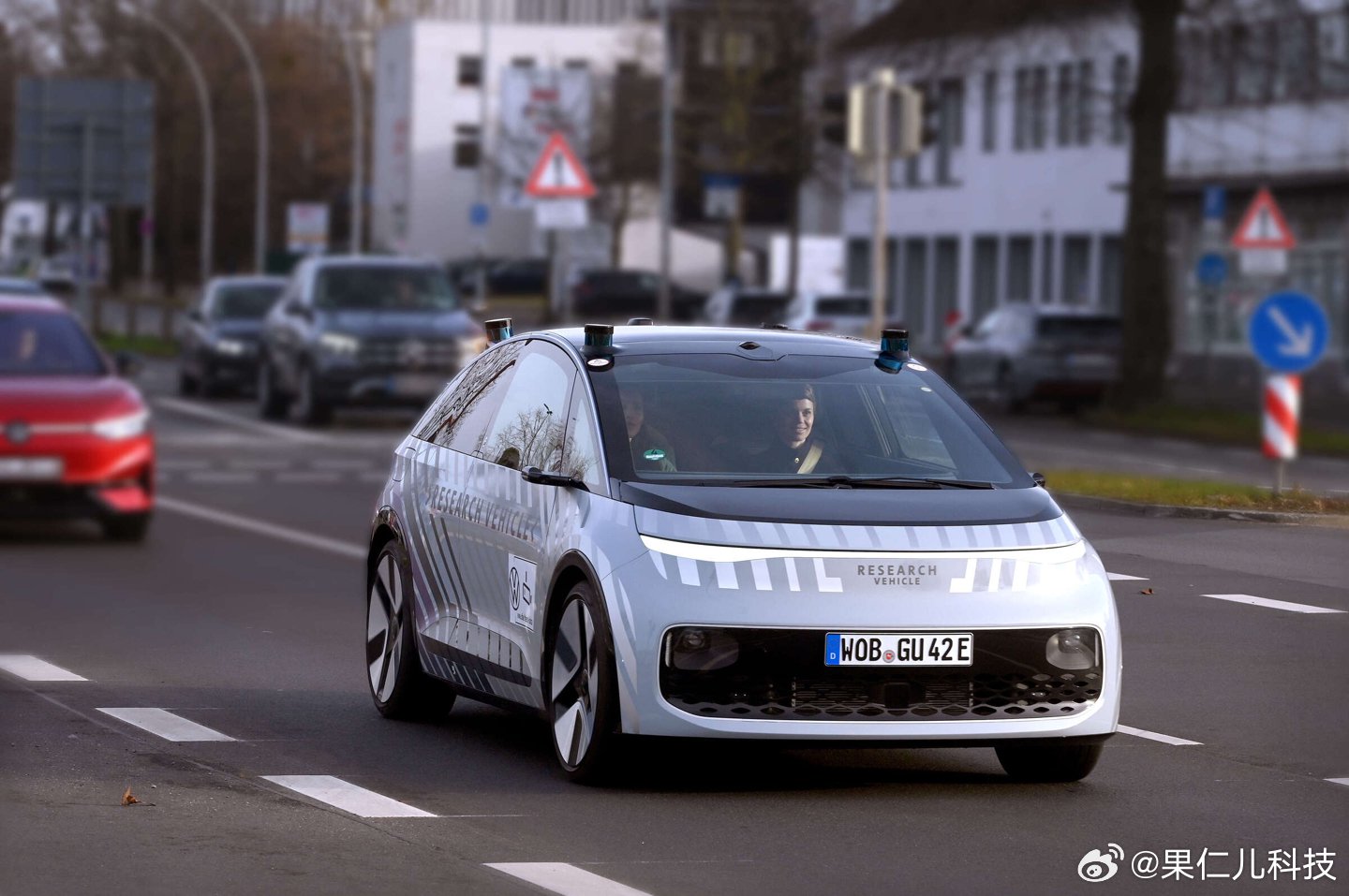 大众启动Gen.Urban1自动驾驶测试，聚焦用户无方向盘体验