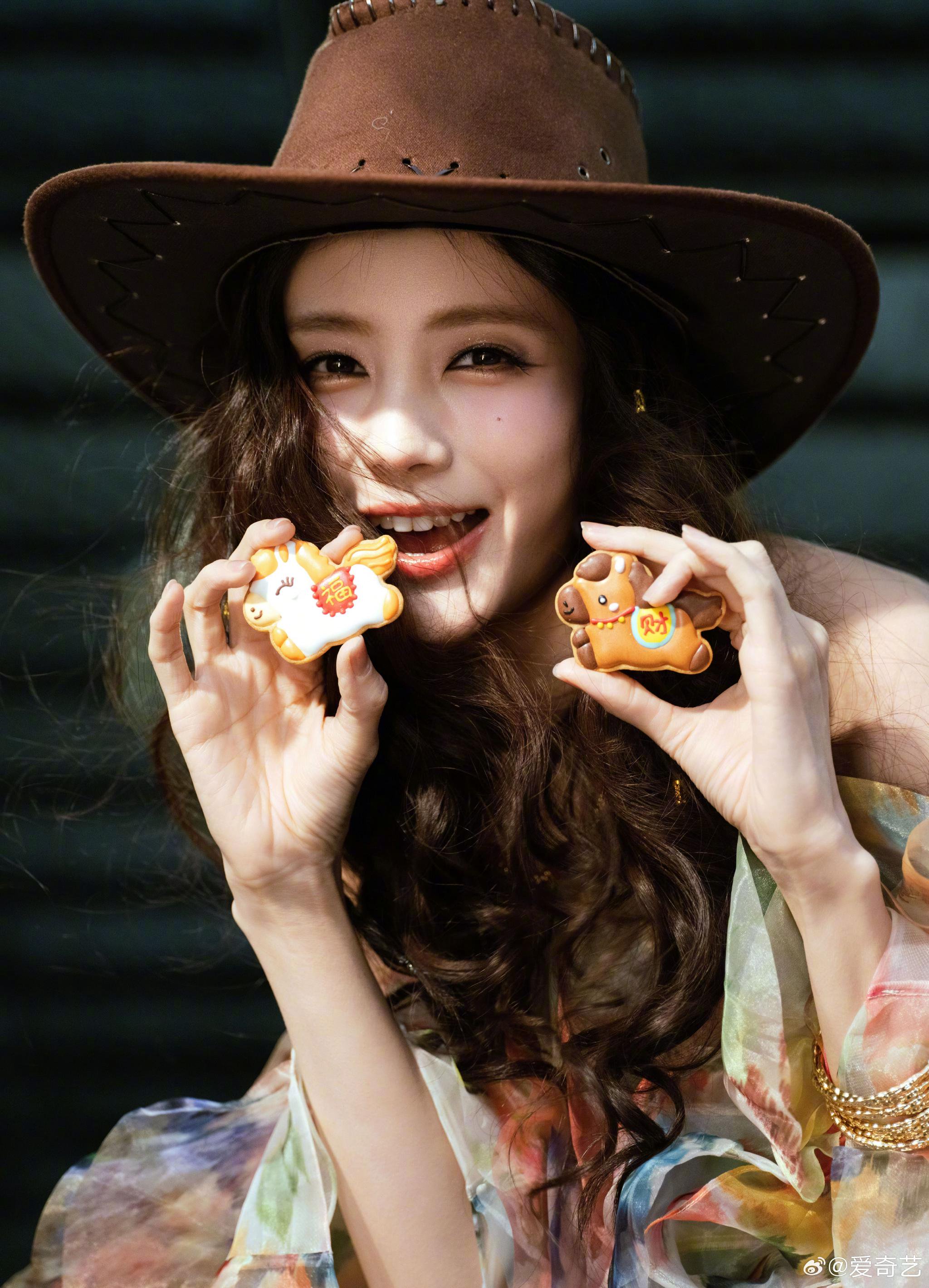 李一桐早安问候向阳而行