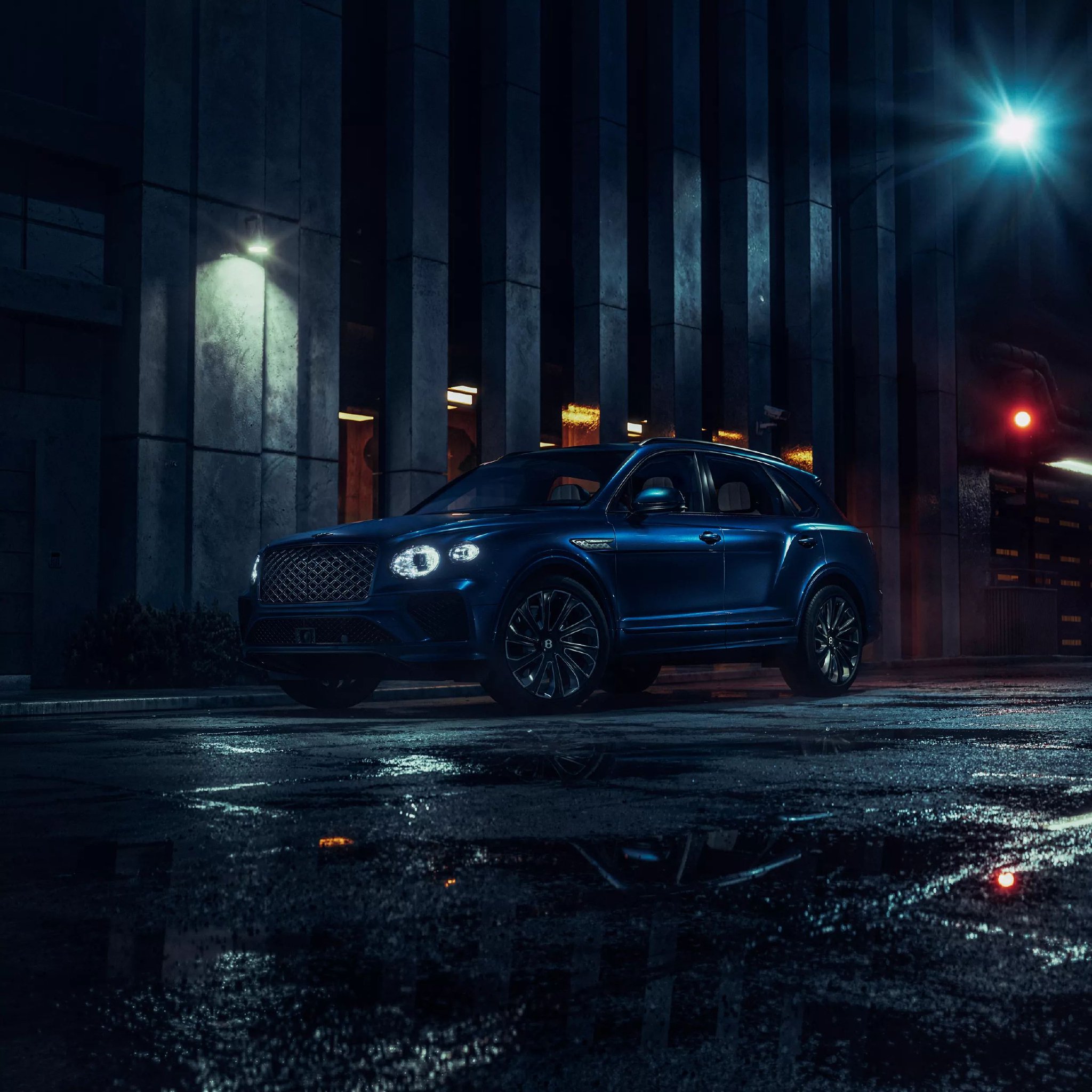 宾利添越Artenara特别版发布，配专属格栅轮毂及三色内饰