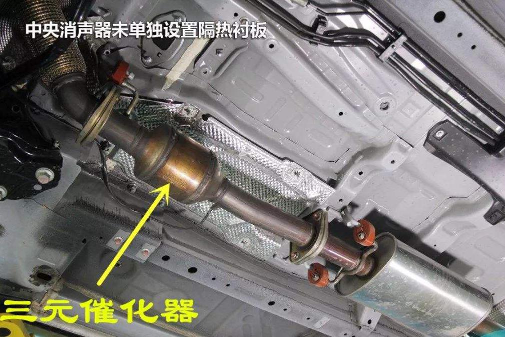 三元催化器堵塞咋办？不拆洗不换新，用这招清理干净、动力猛如虎
