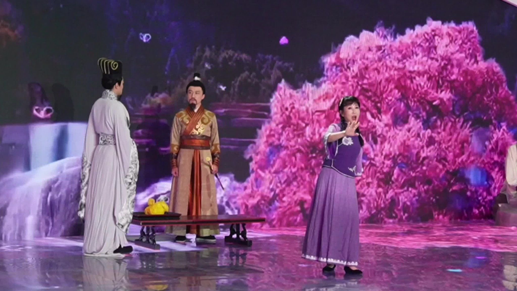 第二届中国文化旅游博览会余静子演唱《哥哥不来花不开》舞台剧