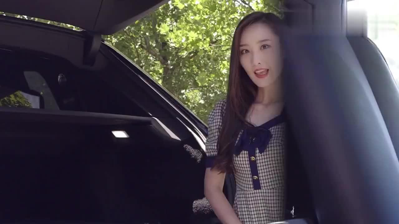 带你看地表最强SUV，劳斯莱斯库里南，这些隐藏功能你记住了吗？