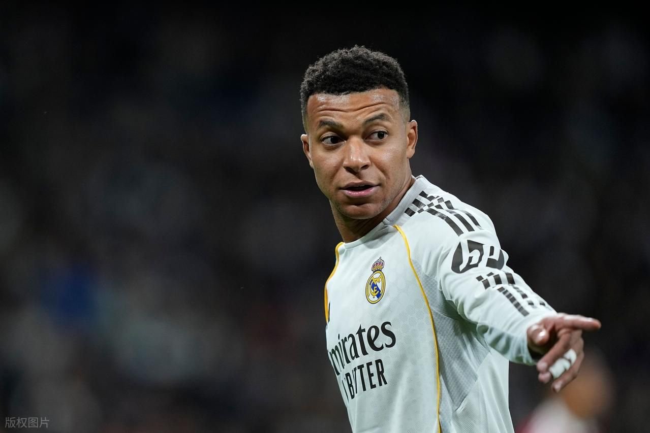 西甲最新积分战报 姆巴佩点射皇马再夺连胜 差巴萨1分暂居第2