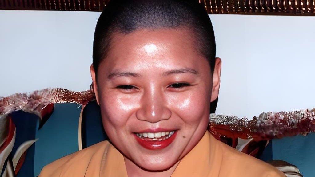 62岁李娜近况曝光！两段感情都遇渣男，出家28年与老母亲住寺庙