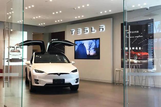 4个月1345家4S店没了，车市惨淡，4S店模式将被特斯拉模式颠覆？