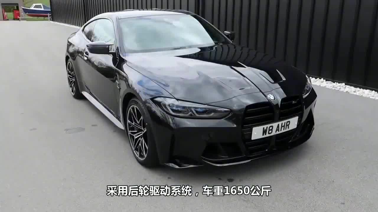 同样是性能车，SUV和轿跑谁更快？宝马X5M和M4的较量一目了然