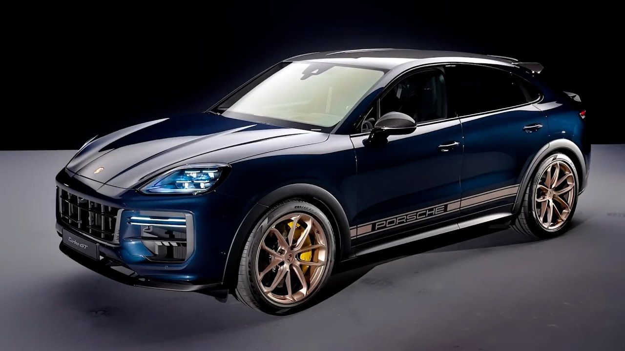 2024款保时捷卡宴