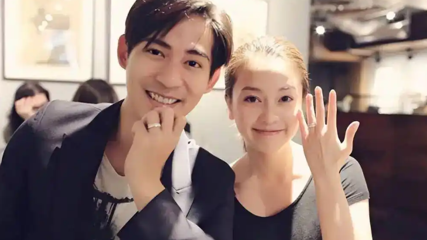 44岁周渝民近况曝光！与喻虹渊结婚10年生一女，如今婚姻幸福