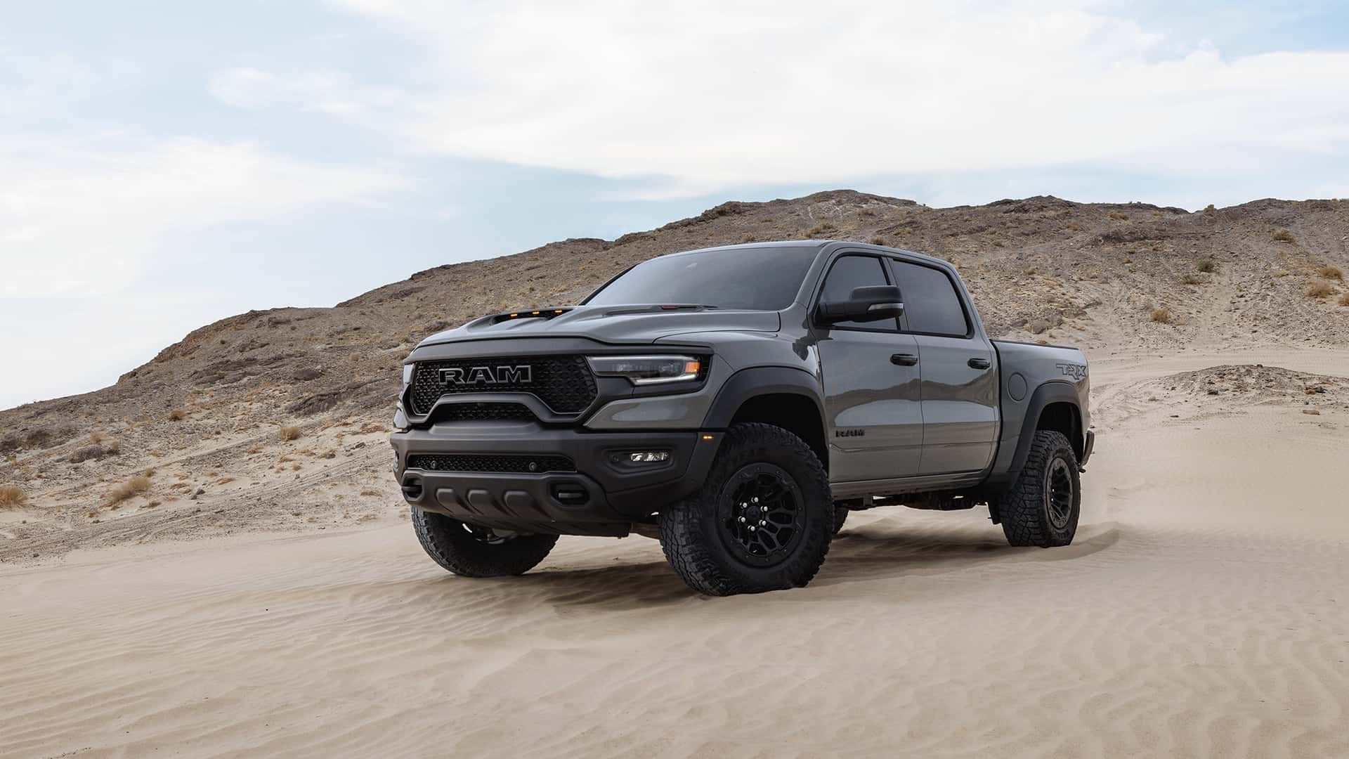 2023款Ram 1500 Rebel 与 TRX Lunar 版