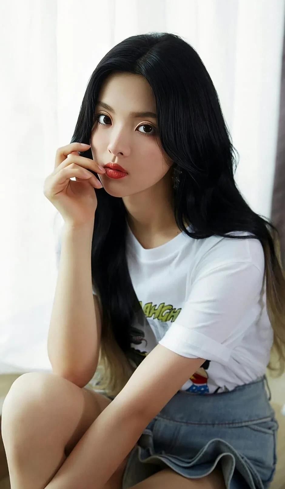 中国内地影视美女演员、歌手杨超越