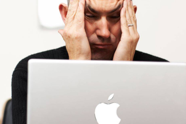 感觉苹果电脑一直卡顿？都是这个功能惹的祸！