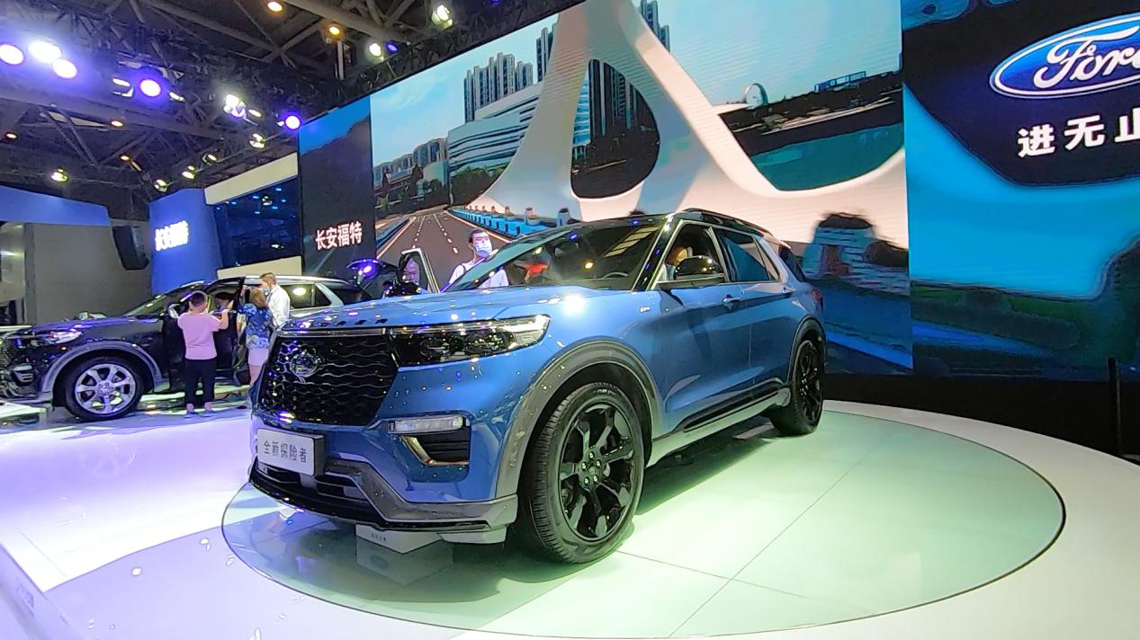 一手信息，全新福特探险者，亮相重庆车展