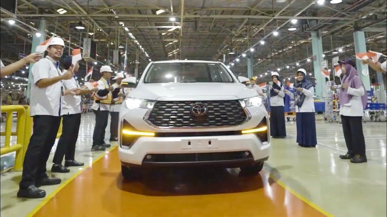 丰田INNOVA ZENIX Hybrid工厂