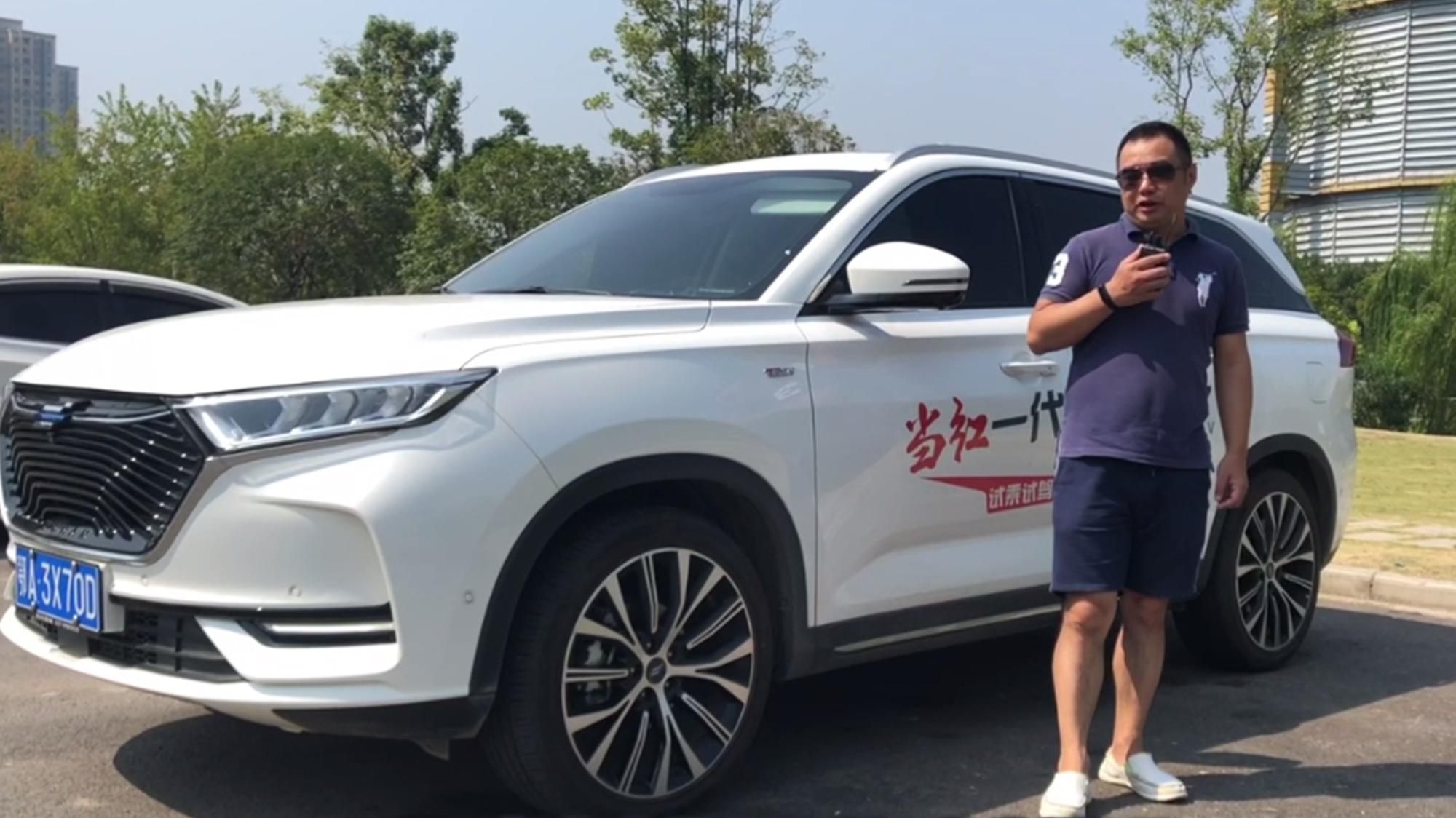 品质与实惠兼顾，顶配车型仅12.77万，这款SUV什么来头？