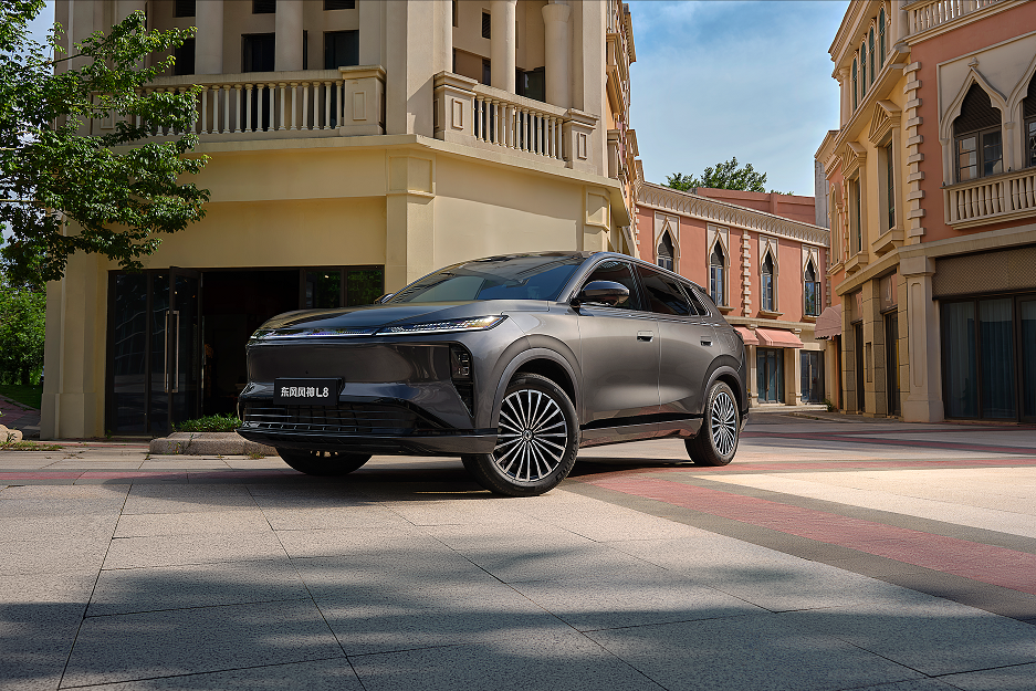 东风风神L8，央企新势力反击的爆破手