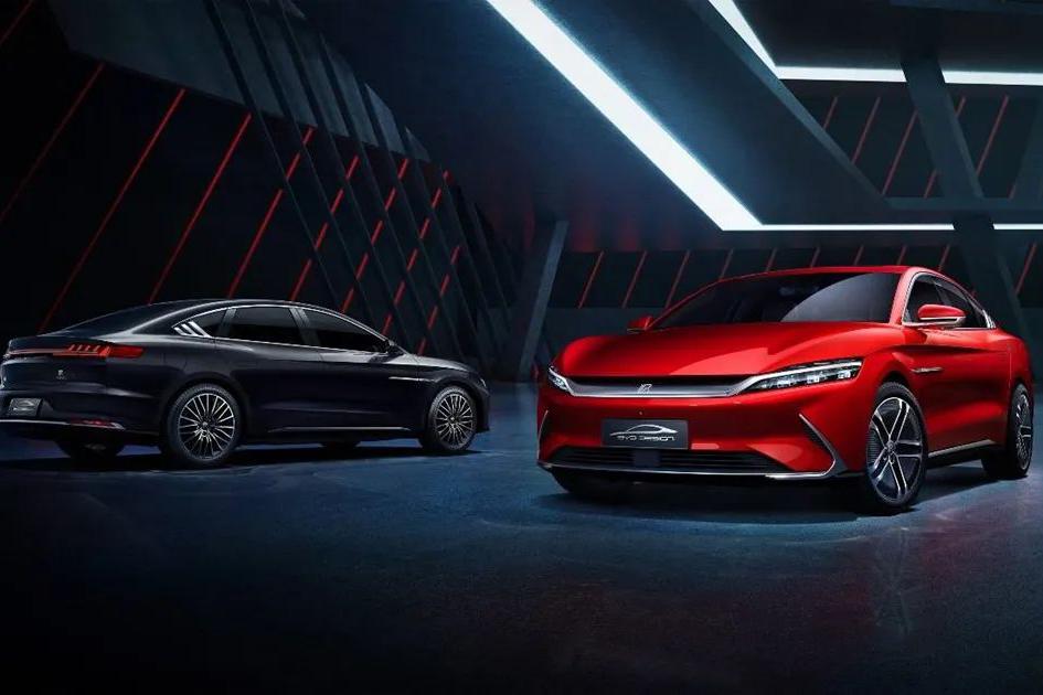 利刃出鞘战钢针，比亚迪刀片电池为何如此安全？