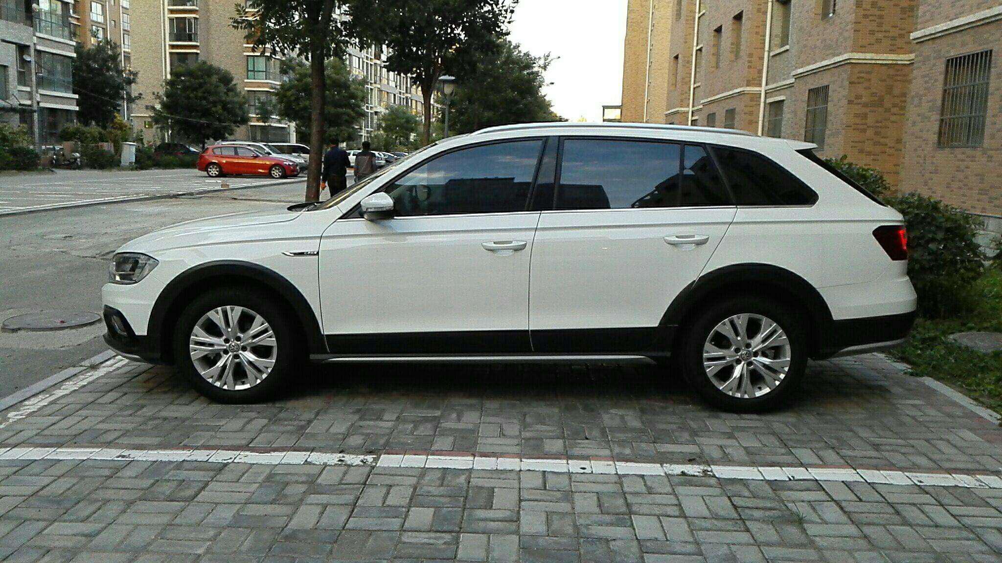 情怀不能当饭吃，蔚领为什么卖不好？是国内消费者不懂车