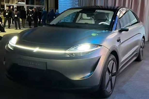 【突发！索尼发布旗下第一台电动汽车】