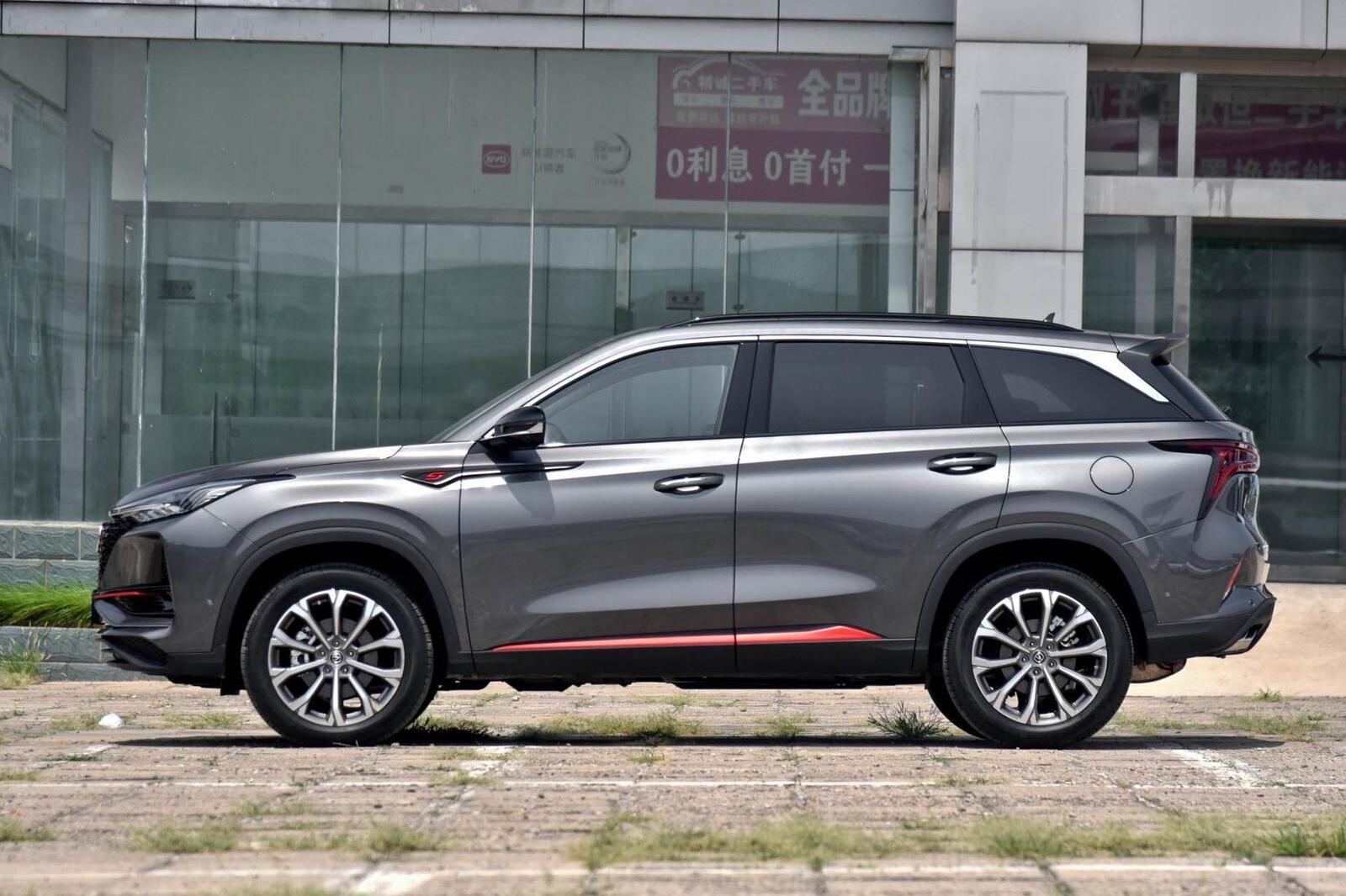 国产SUV加速王诞生，2.0T+四驱，预售10万，造型比本田CRV帅气