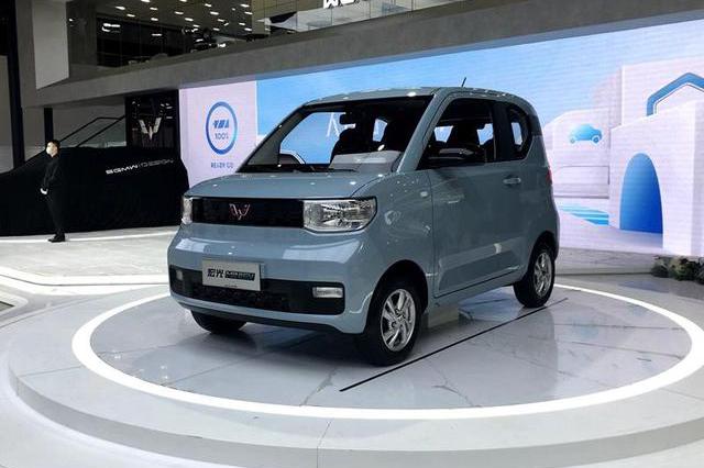 补贴后售价2.88万—3.88万元，五菱宏光MINI EV成都车展正式上市