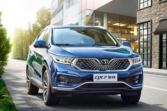 汽车熄火后这几个动作最伤害电瓶了