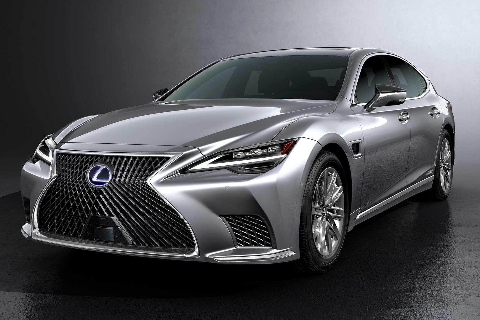 搭混动系统/或于九月亮相 新款雷克萨斯LS官图发布