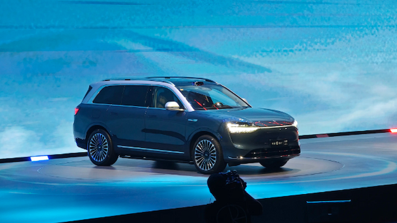 问界M9五座版：取消第三排，新增“山海”座椅，空间布局更灵活