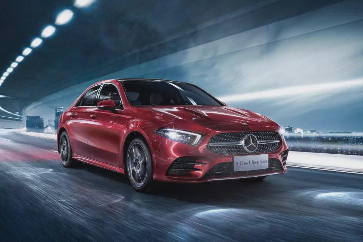 主流合资B级PK豪华入门A级，买的不是车，是枯燥！