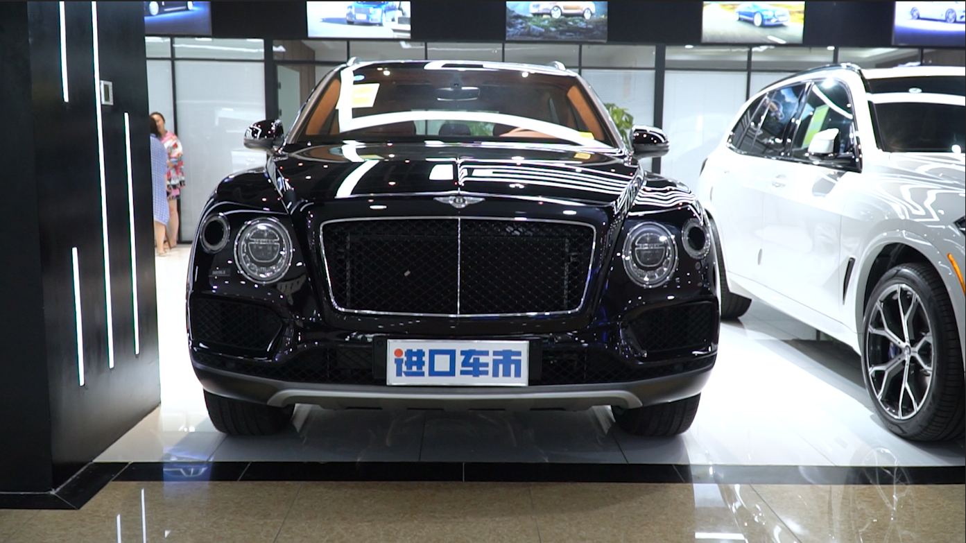 20款宾利添越 行走的“艺术品” 处处诠释贵族气息