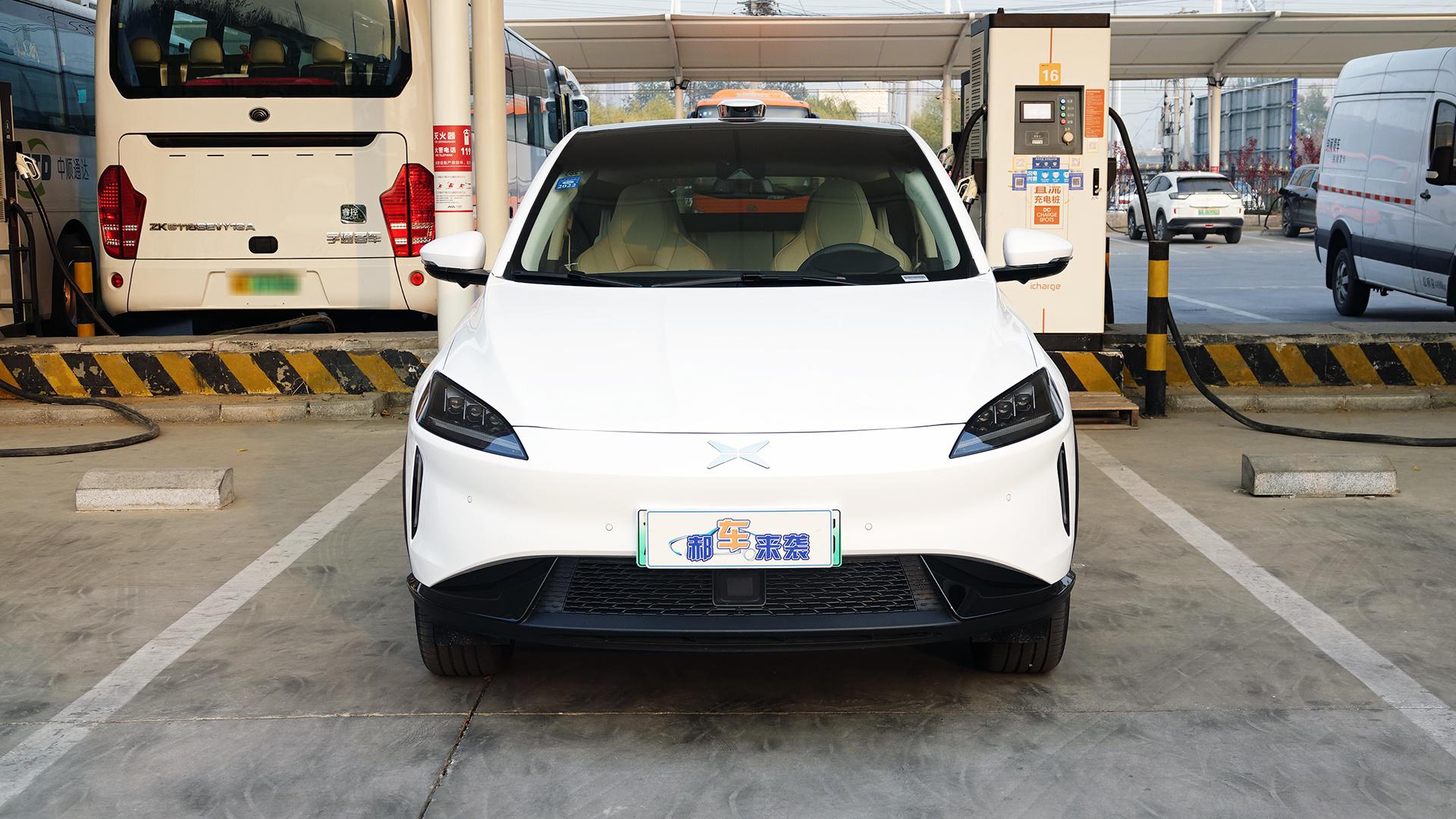 全景车顶相机/续航520公里，顶配售不到20万，小鹏G3i亮点全解析