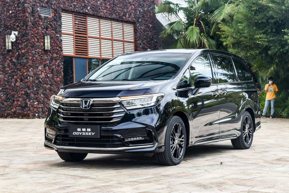 春季踏青旅行的首选座驾，这三款合资MPV适合全家人