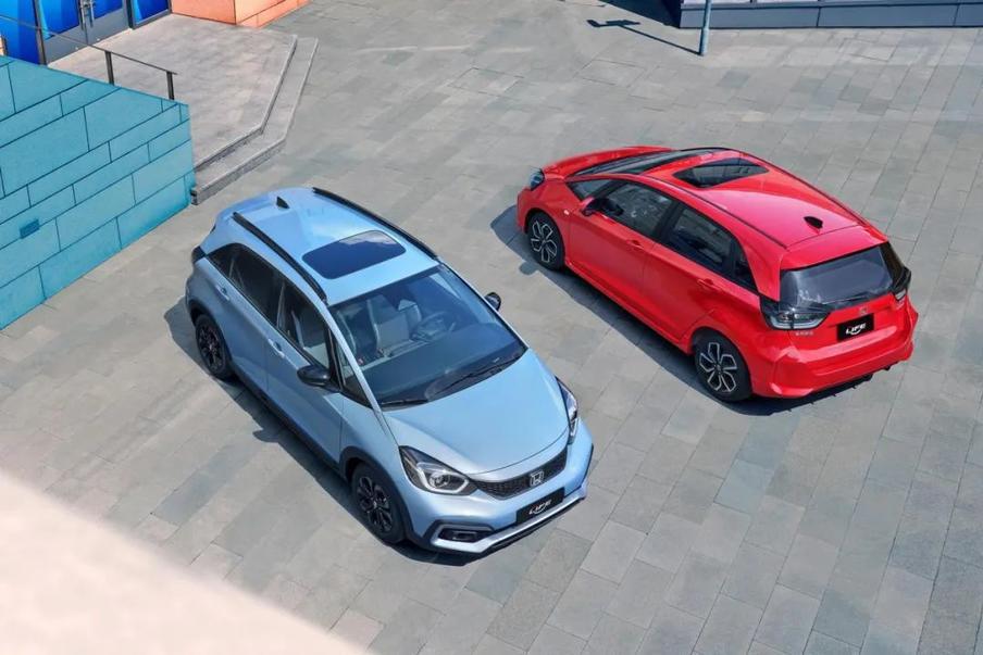 两田的小车，LIFE对比YARiS L致炫