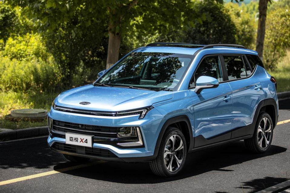 6.28-8.98万元 江淮嘉悦X4上市