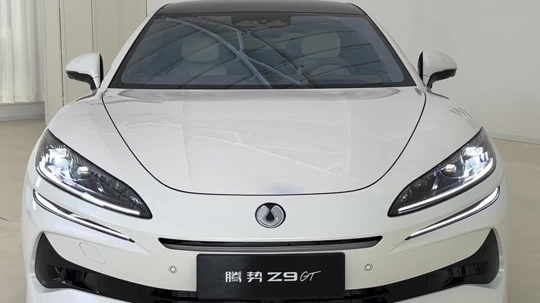 实拍腾势Z9GT内饰，这几个设计豪华拉满