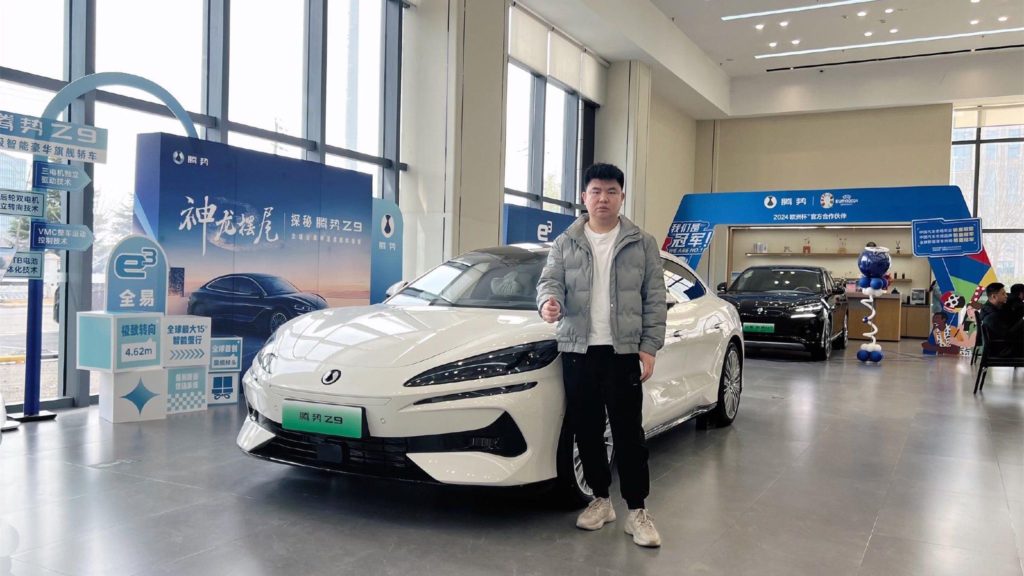 预算充足，为什么不建议你选“56E”，而是选腾势Z9，看完就懂了